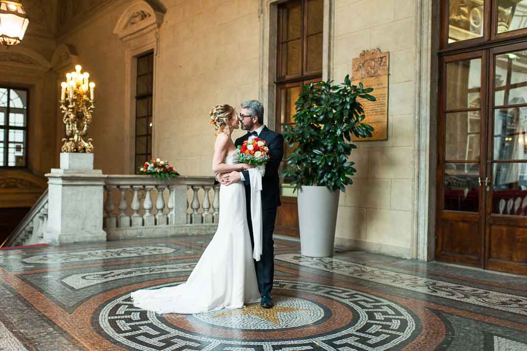 Свадебный фотограф в Турине, официальная регистрация брака Турин title=